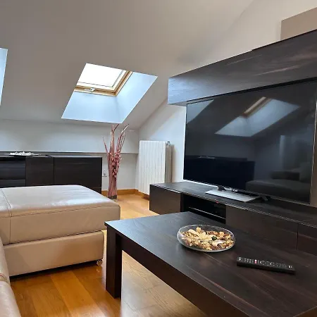 Apartamento Gran Vía - Parking Gratis Salamanca